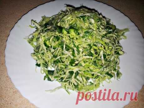 Салат из свежей капусты с зеленью  видео рецепт. (cabbage salad)