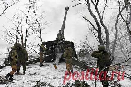 Российские артиллеристы уничтожили украинскую гаубицу «Гвоздика» под Херсоном. Российские военные с помощью артиллерии ночью уничтожили украинскую самоходную гаубицу 2С1 «Гвоздика» под Херсоном. Цель была поражена в районе села Ингулец. Вместе с ней был уничтожен боекомплект, а также ликвидированы пять бойцов Вооруженных сил Украины.