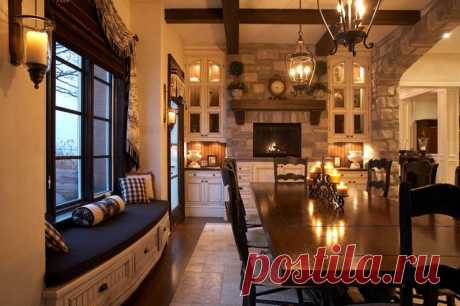 Lake Side Luxury - traditional - dining room - toronto - by Parkyn Design