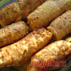Рулетики «Боярские» из куриной грудки: готовятся быстро, а выглядят очень презентабельно!