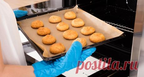 Сырное печенье: просто и так вкусно, что не остановиться 



Фото иллюстративное | ФОТО: Scanpix

 
Это действительно очень вкусное печенье и к чаю, и к супу, и просто так пощелкать как семечки. Только одно «но»: оно довольно питательное, а потому советуем …