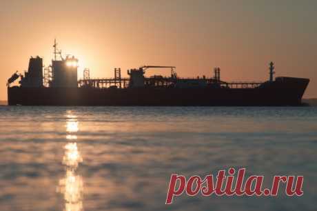 Токио газанул. Япония в ноябре почти удвоила импорт СПГ из России. Для Японии жизненно важно сохранить поставки сжиженного газа из России, но фактического увеличения импорта, зафиксированного статистикой, нет.