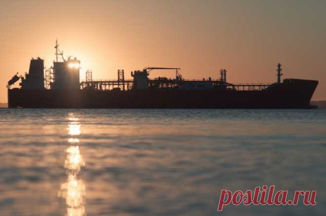 Токио газанул. Япония в ноябре почти удвоила импорт СПГ из России. Для Японии жизненно важно сохранить поставки сжиженного газа из России, но фактического увеличения импорта, зафиксированного статистикой, нет.