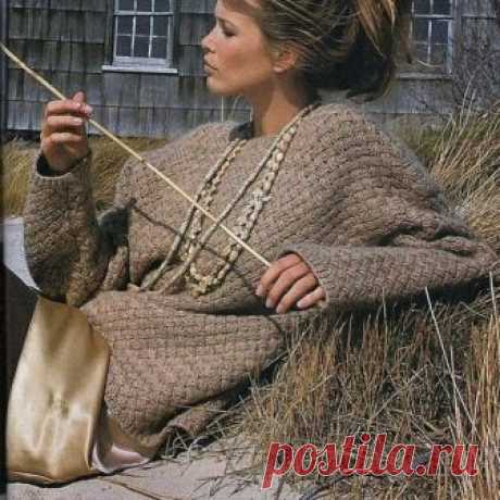 Sunday mood | Claudia Schiffer, 1990's

#esmesdrawertoo#vintage#vintagefashion#fashion#90sfashion#silk#shirt#easywear#softlook#ss17#shopsmall#style#styleinspo#minimal#minimalfashion#minimalstyle#ootd#wiwt#shoplocal#me#girl#look#love#curate#theworldsteeming