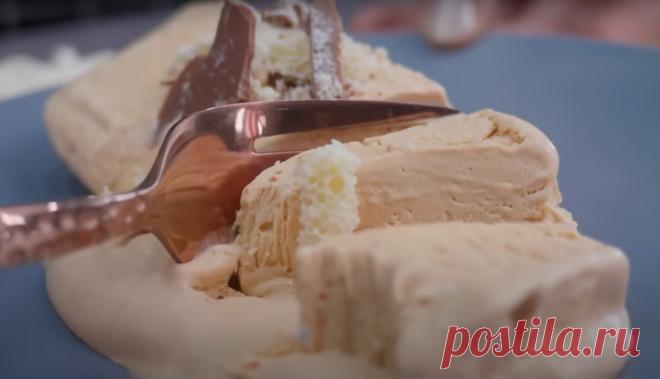 Мороженое, как в детстве. Всего 2 ингредиента и 5 минут Мороженое стало важной частью уличной летней еды во многих странах. Дело в том, что мороженое способно хорошо охлаждать в жаркий день, при этом быть одновременно еще и десертом. Сейчас существует огромное разнообразие видов мороженого. Например, жареное мороженое. Это необычный вид мороженого, при котором шарик мороженого быстро обжаривается во фритюре до образования хрустящей корочки. Затем его […]