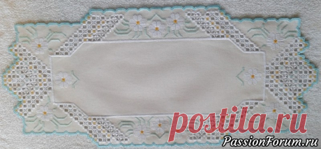 Воспоминание о лете -хардангер - запись пользователя Любаша (Liubascha) в сообществе Вышивка в категории Хардангер Добрый вечер, дорогие рукодельницы! Хочу показать дорожку, вышитую в технике хардангер, которую назвала «Ромашки» - воспоминание о лете… «Маленькое солнце на моей ладошке, — Белая ромашка на зеленой ножке.