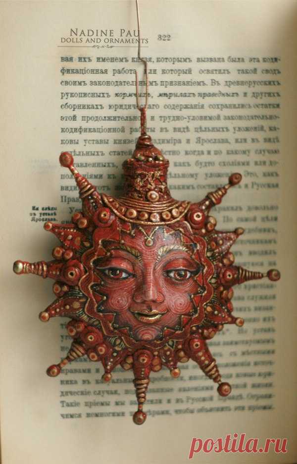 Фотографии Nadine Pau - masks, dolls and ornaments. – 18 альбомов