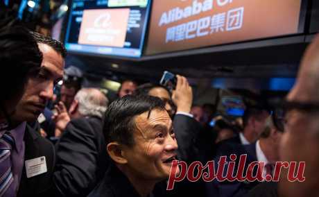 Соучредители Alibaba Джек Ма и Джо Цай купили акции компании на $200 млн. Основатели Alibaba Group Джек Ма и Джо Цай приобрели акции компании на общую сумму более $200 млн за последние месяцы, пишет The New York Times со ссылкой на источники, осведомленные о сделках.