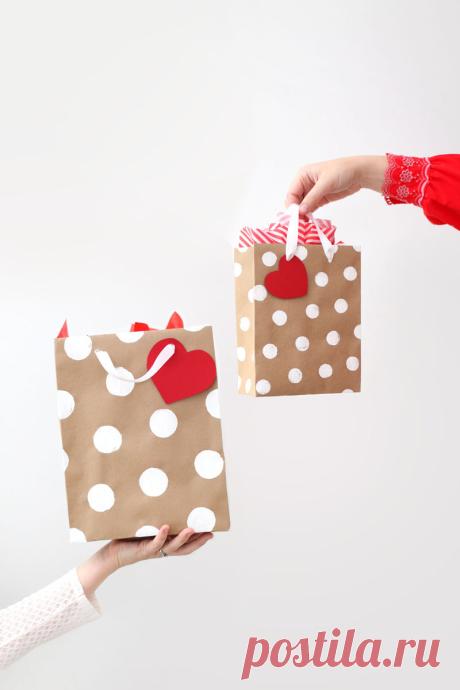How To Make Professional-Looking Gift Bags – A Beautiful Mess