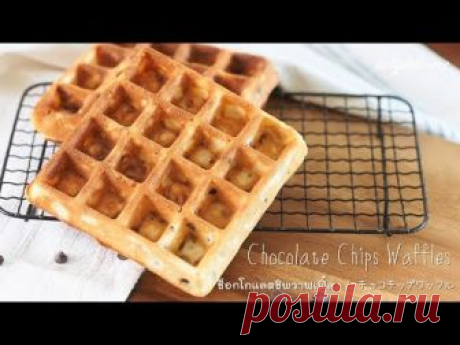 CHOCOLATE CHIPS WAFFLEs,