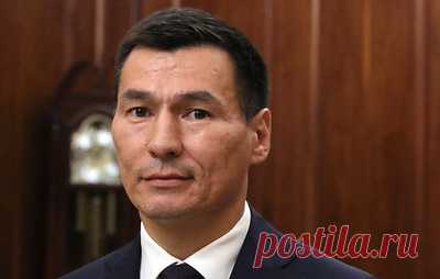 Глава Калмыкии Бату Хасиков отказался от мандата депутата Госдумы. Он останется на должности главы республики