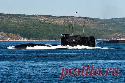 Российский завод освоил ремонт двигателей «Варшавянок». В 2024 году Кингиссеппским машзаводом освоена почти вся номенклатура ремонта двигателей дизель-электрических подводных лодок класса «Варшавянка» проектов 636 и 877. Об этом со ссылкой на управляющего директора российского холдинга KMZ Михаила Даниленко сообщает РИА Новости.