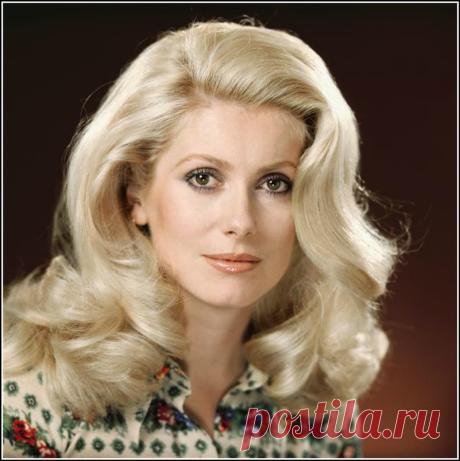 Happy Birthday, Catherine Deneuve, October 22, 1943 Photo by Sam Lévin, c. 1965