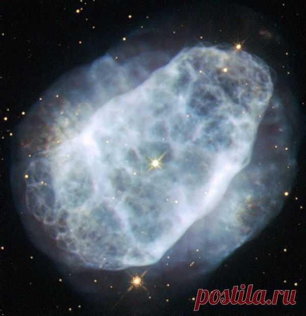 Снимок телескопа "Хаббл" планетарной туманности NGC 6153 | АСТРОновости