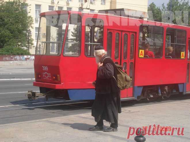 Жизнь в Сербии | Балканика.ру
Я не живу в Сербии постоянно, только наездами к родственникам и друзьям (под Сербией я сейчас подразумеваю и Черногорию, и Косово, так как все эти земли одной народности). И из своих наблюдений за их жизнью могу отметить, что когда есть деньги, жить можно где угодно. Когда денег нет – их можно заработать. А вот когда нет работы…