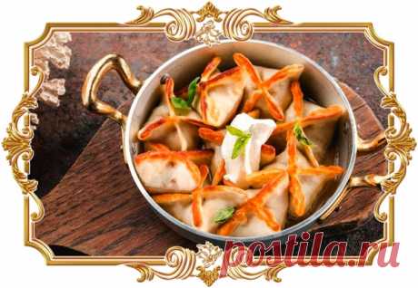 #Кундюбы_из_гречки_с_грибным_бульоном (#рецепт_постный и #вегетарианский)

Кундюбы (#кундюмы, #кундюбки, #кундумцы) - старинное #русское_блюдо, напоминающее современные пельмени. В качестве начинки к ним шли обычно грибы. Александр Попов, шеф-повар ресторана .........., усовершенствовал рецепт, добавив в начинку гречку с солеными огурцами. Получилось вкусное #постное_блюдо на новый лад.
Показать полностью...