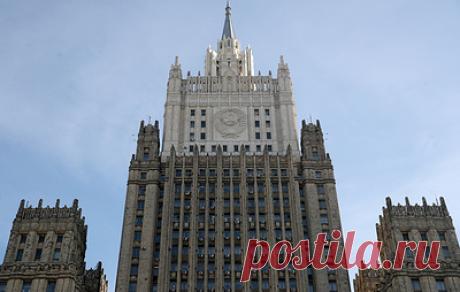 Встреча с послами "евротройки", база в Гюмри и референдум в Армении по ЕАЭС. Заявления МИД. Контакты по линии омбудсменов РФ и Украины оказались единственным каналом, в рамках которого можно обсуждать гуманитарные вопросы, отметил замглавы российского ведомства Михаил Галузин