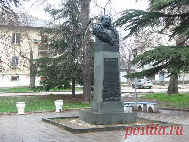 Люблю Севастополь !!!
Елена Луганская