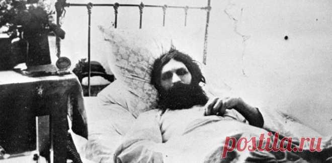 Завещание Григория Распутина: почему чекисты скрывали его 80 лет В конце ХХ века в прессе появились сообщения о том, что так называемое завещание Григория Распутина, содержавшее множество пророчеств о будущем России и мира, найдено в архивах КГБ. Одиннадцатистраничный документ хранился там 80 лет, потому как советский режим не позволял публиковать подобную информацию.