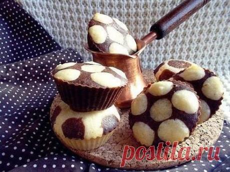 Маффины в горошек