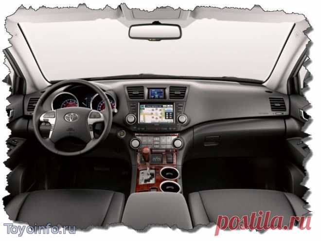 Снимаем магнитолу на Toyota Highlander с 2010 года