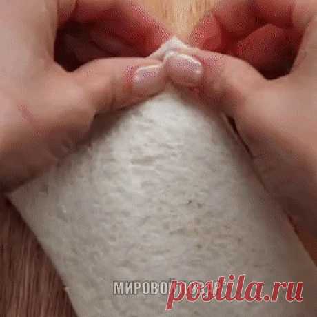 Пирожки из хлеба с ветчиной и сыром