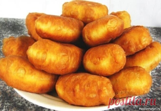 ​Рецепт вкусных и быстрых пирожков с рисом и яйцом Рецепт вкусных и быстрых пирожков с рисом и яйцом Готовим просто, не дорого и очень вкусно, как у мамы!🥚🌭🍶🍮🥐🥟🥨Для теста:1 стакан кефира комнатной температуры жирностью 1%;2 куриных яйца;4 стакана пшеничной муки;2 ст. л. сахара;2 ст. л. масла подсолнечного;1 ч. л. соды;Половина ч. л....