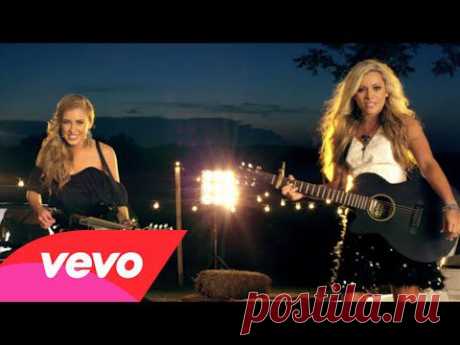 Maddie &amp; Tae - Girl In A Country Song
