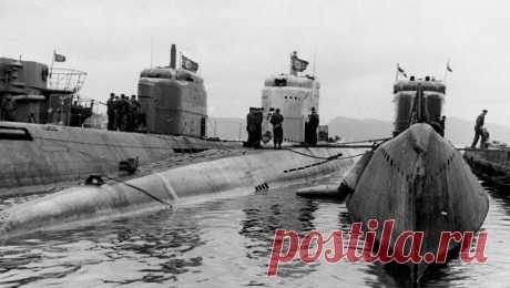 Американские военные эксперты назвали пять лучших подводных лодок за всю историю - Газета.Ru  Военные эксперты в США назвали пять лучших подводных лодок за всю историю вооруженного противоборства на морях и океанах. В число призеров по версии издания The National Interest вошли только германские и американские подводные лодки, советским и российским достались утешительные номинации.