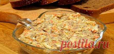 Салат с печенью, морковкой и луком