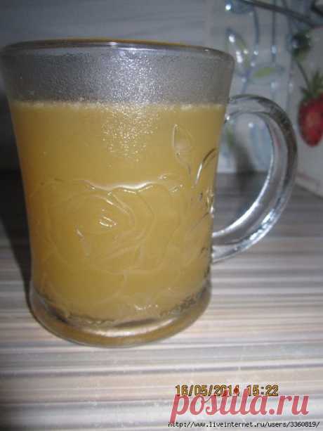 Деревенский белый ржаной квас .