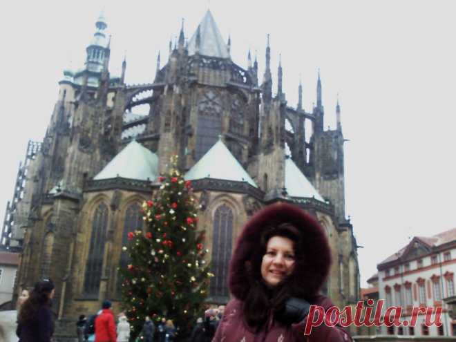 Прогулки по Праге на общественном транспорте и пешком без проф.экскурсий, но с рассказами, показами, фотосессией, переводами и ответами на все вопросы - 20 евро/час с чел. либо 100 евро/день за компанию от 2 человек: встреча и проводы к Вам в отель, квитанция об оплате перед выездом на прогулку.