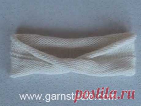 How to knit a Moebius (Möbius) ring (Tutorial Video) In this DROPS video we show how you can knit a Moebius (Möbius) ring. Moebius was a German mathematician from the beginning of the 19th century, who developed...