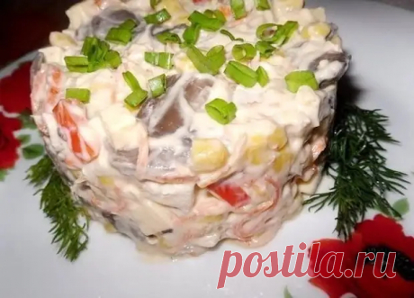 Салат «Мозаика» из курицы, грибов и овощей — вкуснятина из доступных ингредиентов - Вкусные рецепты - Медиаплатформа МирТесен