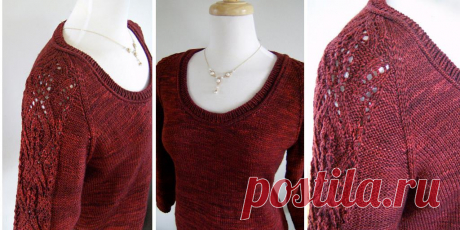 Вязаный спицами джемпер лицевой гладью и ажурным узором на рукавах сверху вниз