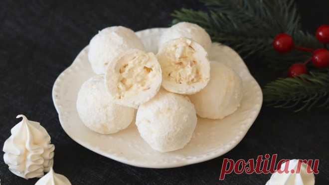 ХРУСТЯЩИЕ СНЕЖКИ из БЕЗЕ с ОРЕХОВОЙ НАЧИНКОЙ