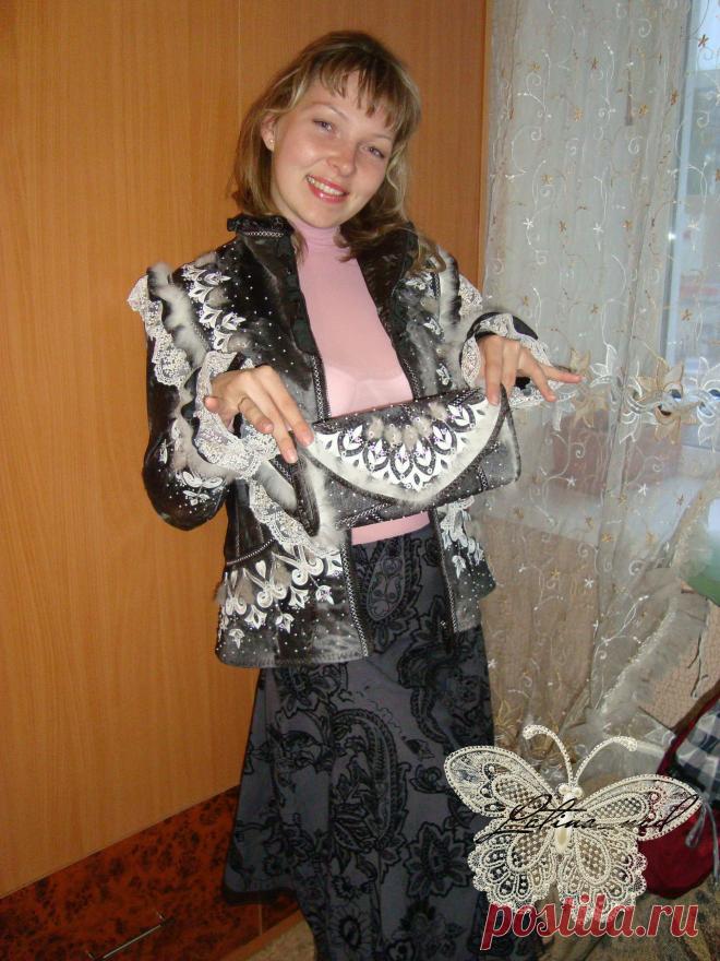 Авторская работа,Курточка и клатч из натурального меха, декор: аппликации из натур.кожи, шелковые кружева, бисер, декоративные строчки.