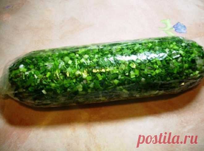 Забудь о селедке под шубой — вот блюдо, в котором эта рыба еще вкуснее! Достаточно просто выложить всё слоями…