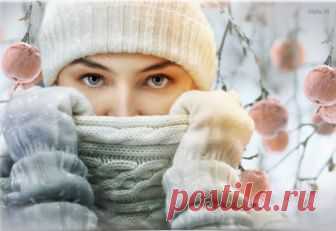 ❄💖❄🎄❄А Я ЛЮБЛЮ ЗИМУ ЗА БЕЛЫЙ ЦВЕТ… 
Люблю за то, что можно вечер скоротать 
С горячим чаем, сидя у камина, 
В окошко глядя, верить и мечтать, 
И удивляться, как зима неповторима...