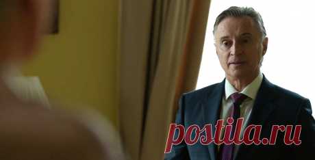 Роберт Карлайл
