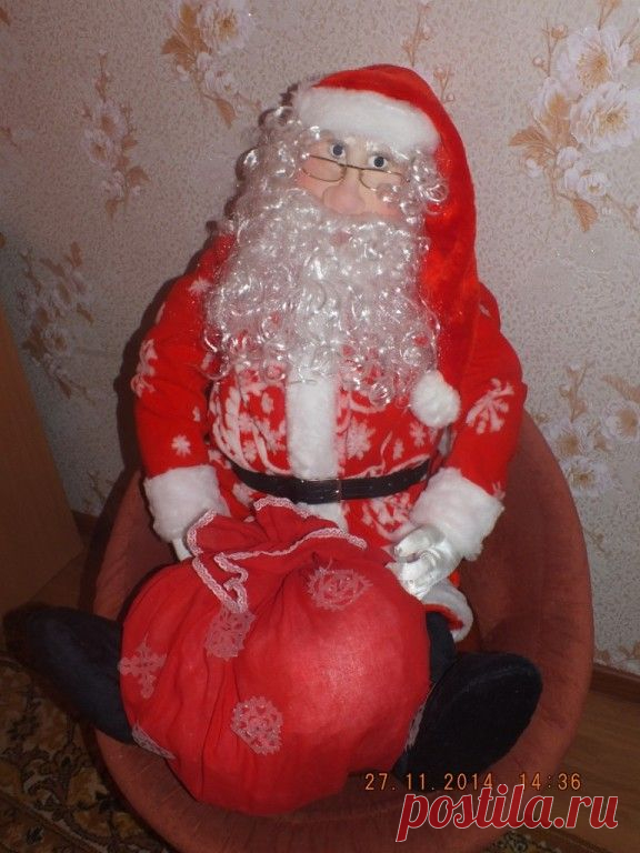 Умеет сидеть))