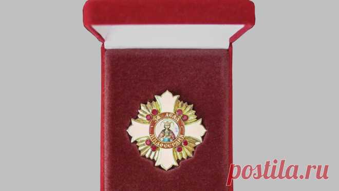 Фалеристы оценили стоимость ордена сына Ивана Грозного после упразднения награды РПЦ. Глава ассоциации коллекционеров фалеристов Сергей Бычков заявил "Газете.Ru", что упразднение Синодом РПЦ ордена благоверного царевича Димитрия не сильно отразится на его стоимости. По его словам, цена такой награды зависит от ...