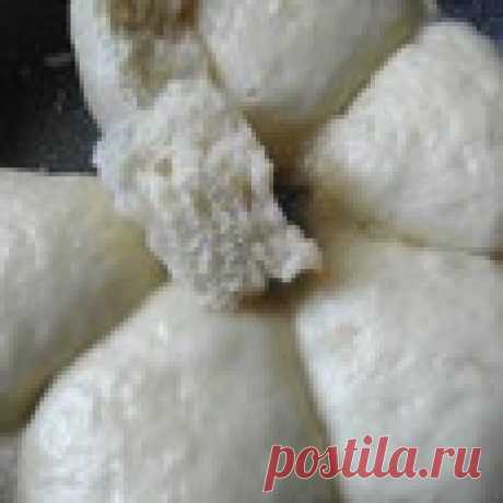 Немецкие паровые булочки в сковороде Кулинарный рецепт