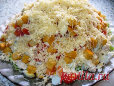 Лучшие кулинарные рецепты - Салат с крабовыми палочками и сухариками