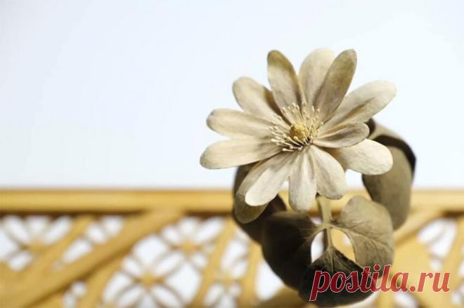 Японский художник вырезает из дерева потрясающие скульптуры, которые