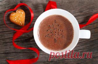 Горячий шоколад: 5 лучших рецептов Нельзя обойти стороной такой напиток, как горячий шоколад. Конечно же, он не относится к кофе, но во многих кофейнях этот напиток пользуется очень большой популярностью. И действительно, горячий шоколад имеет незабываемый вкус, придает много энергии и сил.