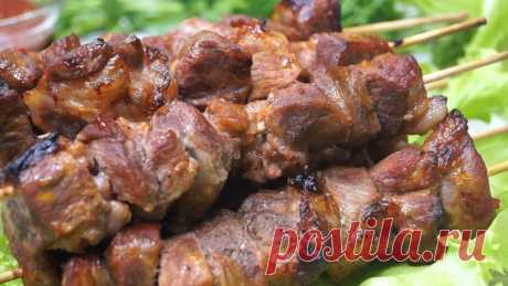 Шашлык в духовке, с ароматом леса и дымка, мягкий, сочный, секрет в маринаде - Простые рецепты Овкусе.ру