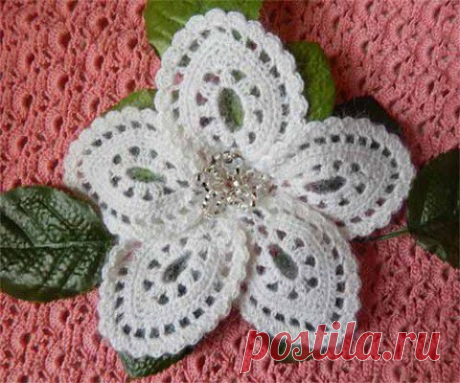 Цветок-брошь крючком | Искусница
