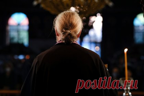 На Украине осудили священника за «прокремлевские» нарративы. Служба безопасности Украины сообщило об уголовном заключении настоятеля УПЦ Московского патриархата за симпатию по отношении к России и за публикации пресс-службы Русской православной церкви по двум уголовным статьям об оправдании военной агрессии против Украины и неправомерные действия против конституционного строя.