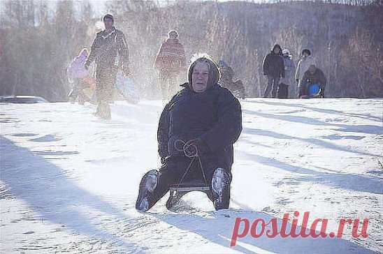 Время так быстро летит. Не успеваю к возрасту привыкнуть